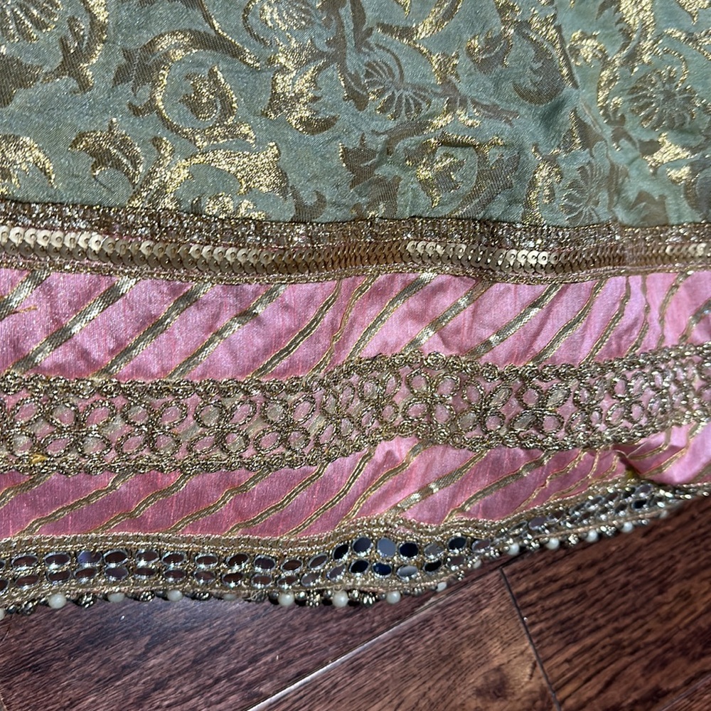 Heavy Wedding Reception Lehenga Indian Dress - Picture 5 of 11